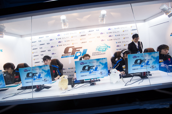 持續性著稱 持續性著稱