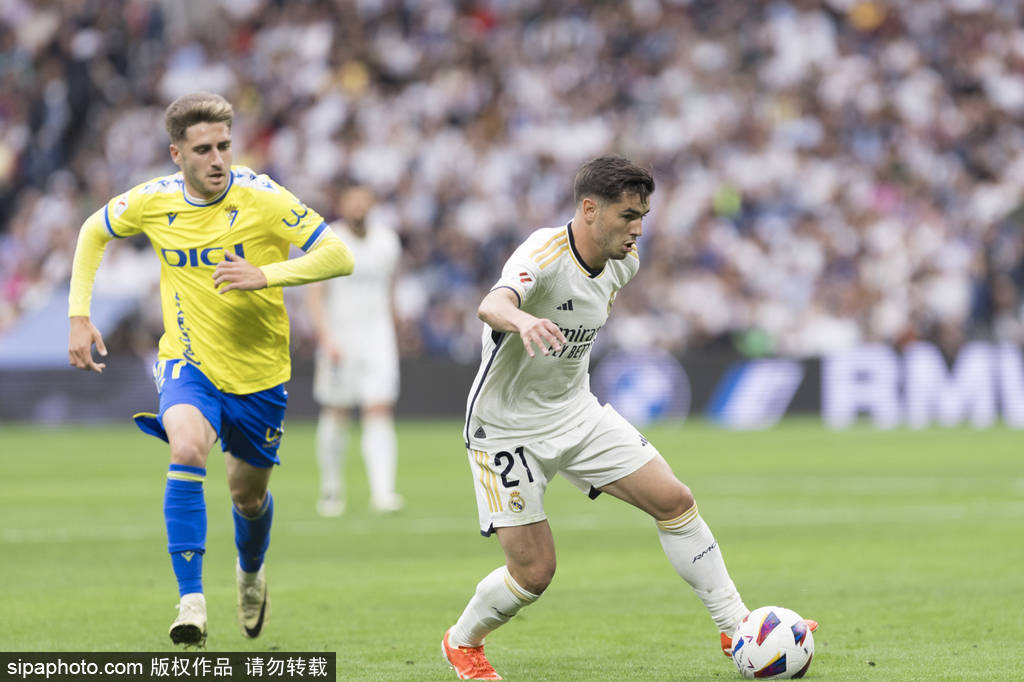 巴塞罗那的 巴塞罗那的